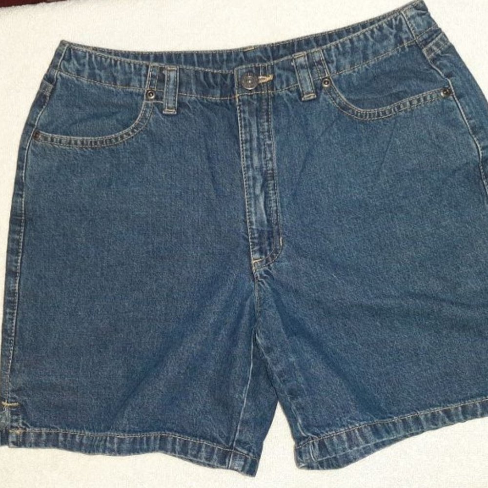Ladies' Liz Claiborne Jean Shorts, 8